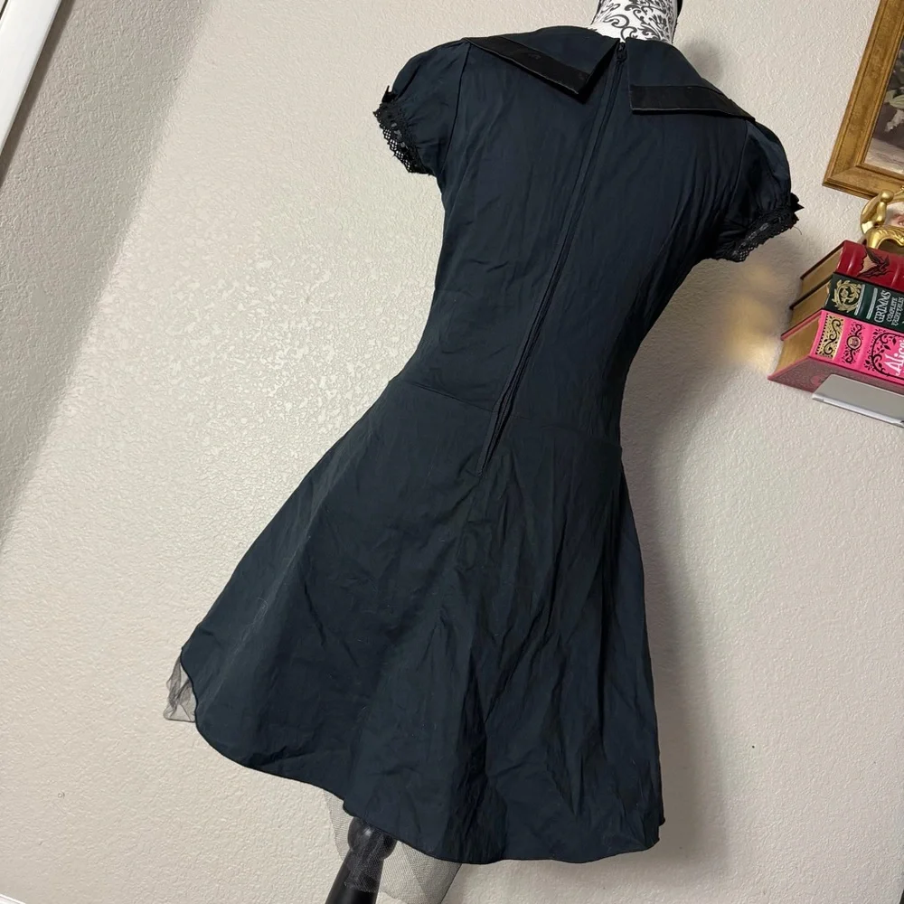 Black Orchid Gothic Lolita Dress - Picture 3 of 4